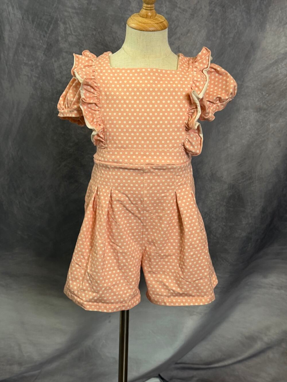 Only Little Once polka dot shorts romper EUC Size 6/7